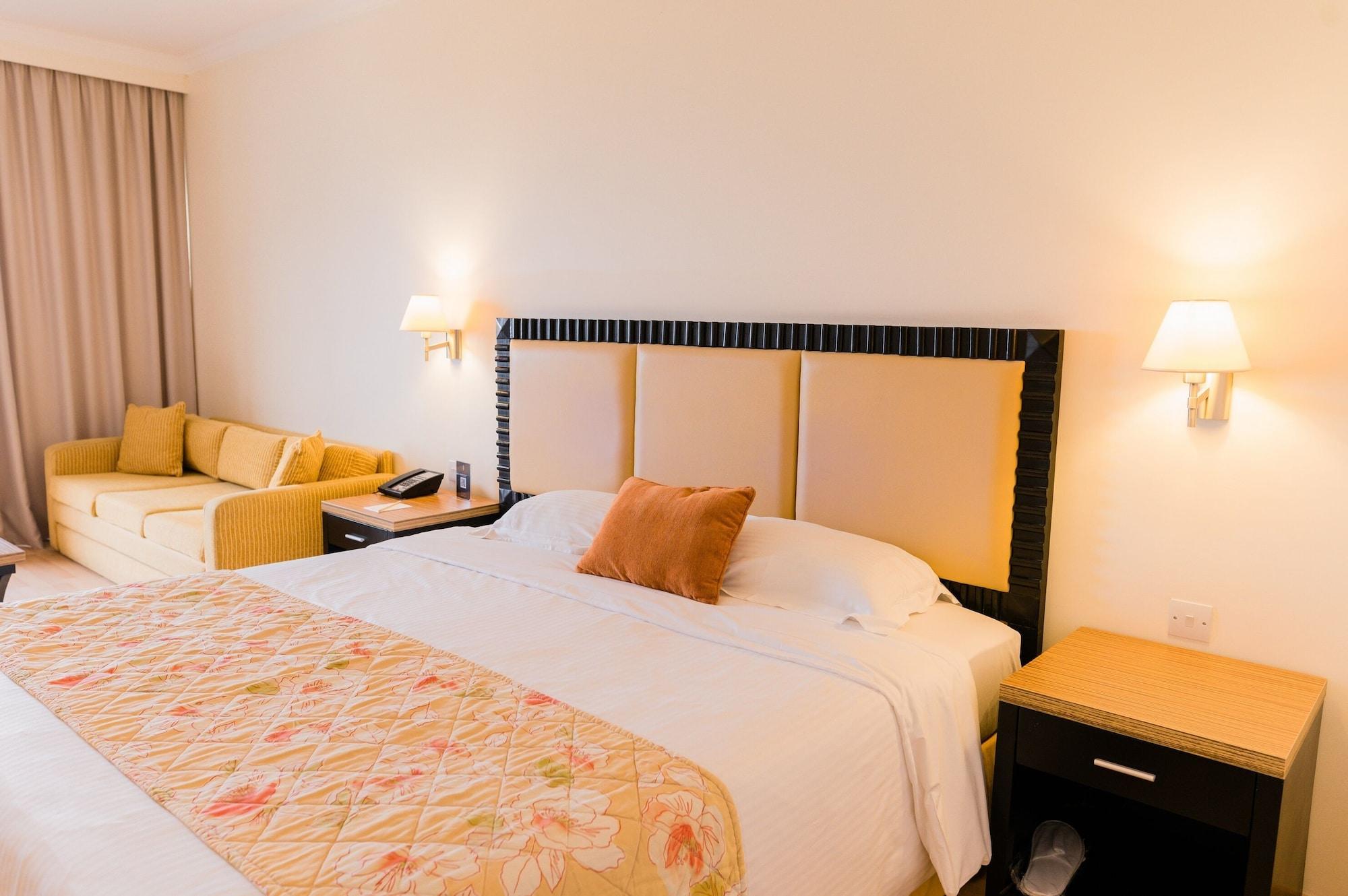 Elias Beach Hotel Limassol Exterior photo
