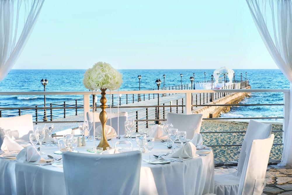 Elias Beach Hotel Limassol Exterior photo